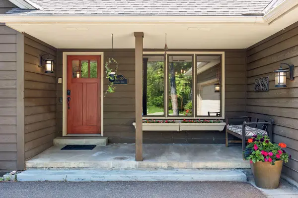 4400 Shady LN, Mound, MN 55364