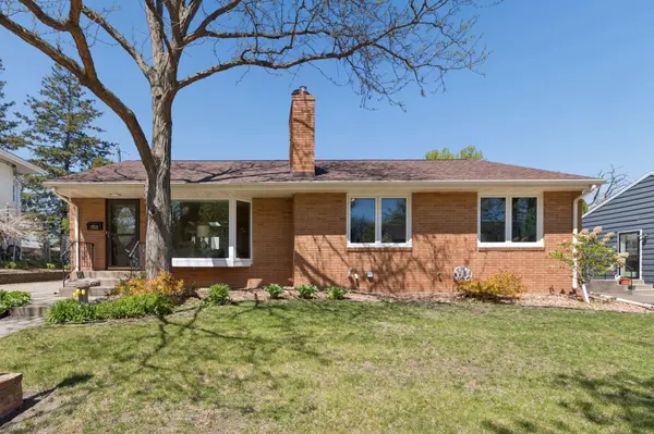 1783 Berkeley AVE, Saint Paul, MN 55105