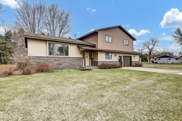 17473 Fairway CIR, Cold Spring, MN 56320