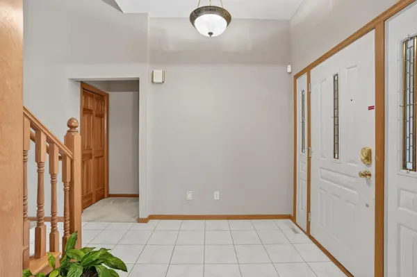 13452 Flagstaff AVE, Apple Valley, MN 55124