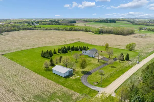 4319 135th ST E, Dundas, MN 55019