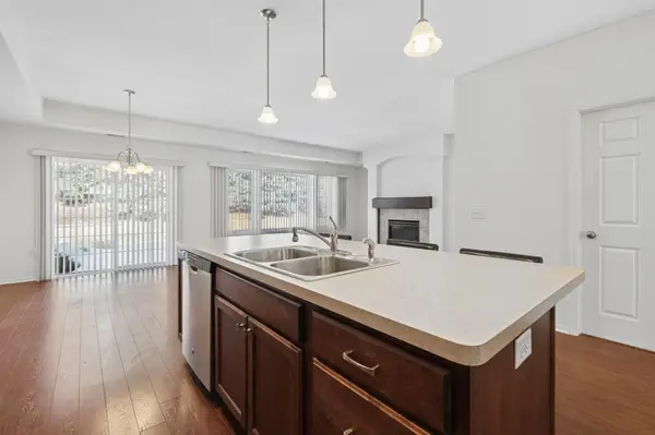 2901 124th CIR NE, Blaine, MN 55449