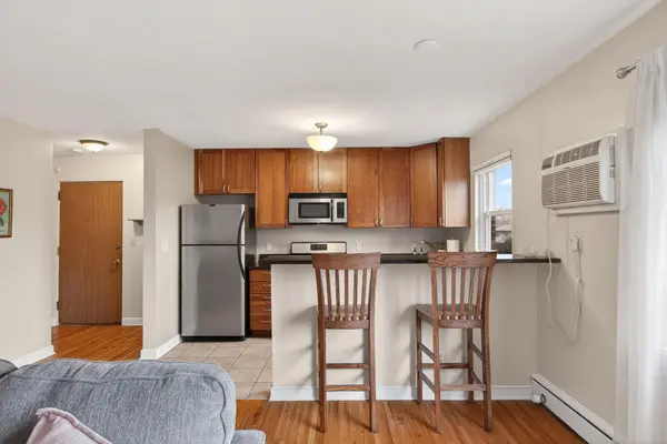 4517 Grand AVE S #206, Minneapolis, MN 55419