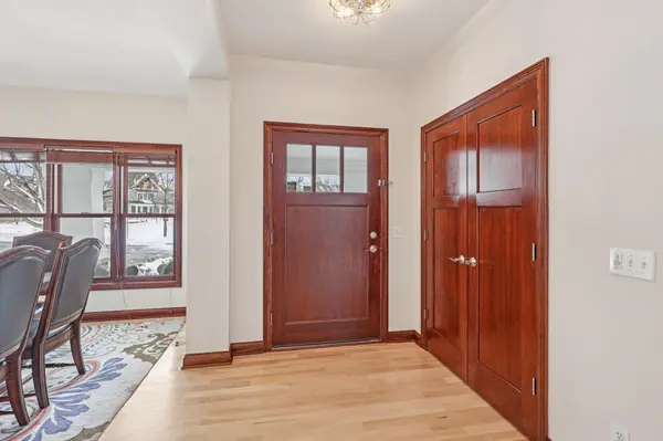 15837 Drawstone TRL, Apple Valley, MN 55124