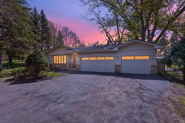 6929 Glenwood AVE, Golden Valley, MN 55427