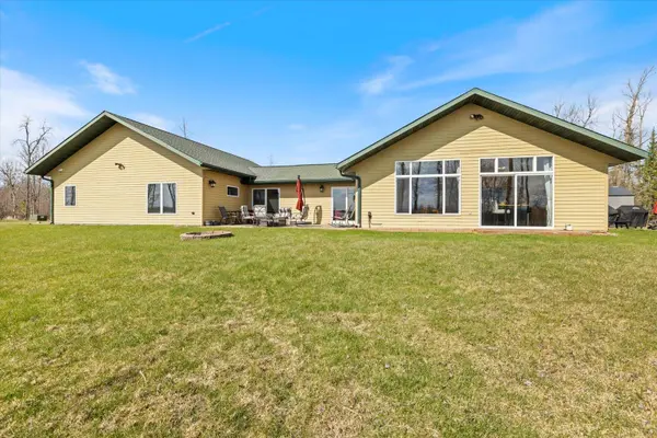 31487 Malbay RD, Cohasset, MN 55721
