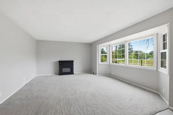 7725 W 22nd ST, Saint Louis Park, MN 55426