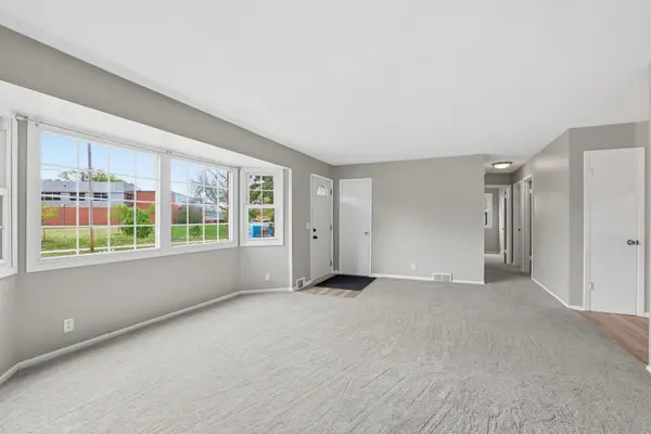7725 W 22nd ST, Saint Louis Park, MN 55426