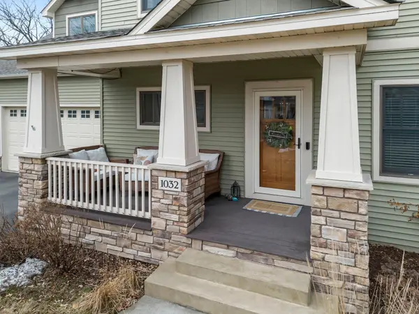 1032 Orleans LN N, Champlin, MN 55316