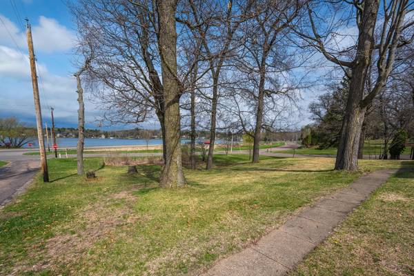 420 Wisconsin AVE, Amery, WI 54001