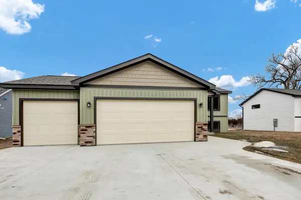 130 Coulee WAY, Wabasha, MN 55981
