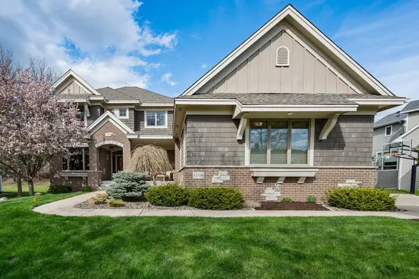 11356 Entrevaux DR, Eden Prairie, MN 55347