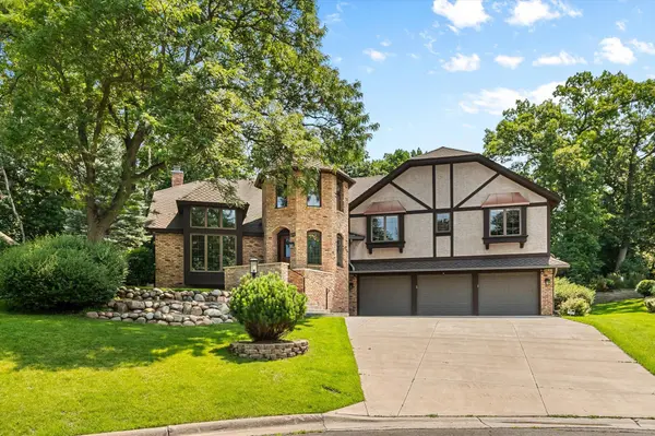 6175 Heather PL NE, Fridley, MN 55432