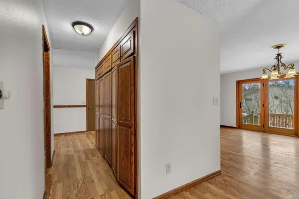 122 Benton Oaks DR, Sauk Rapids, MN 56379