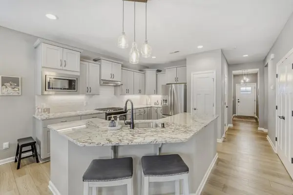 10244 Ironwood LN, Rogers, MN 55374