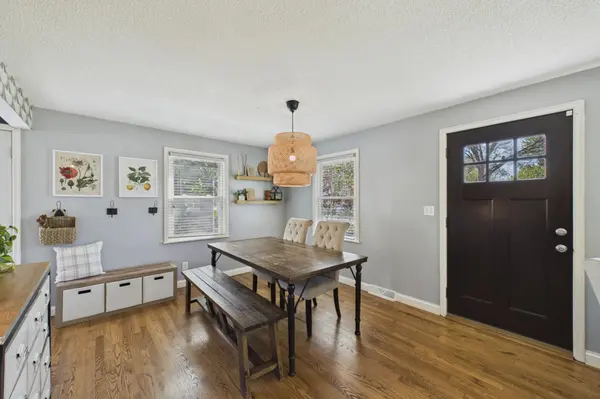 2916 W 60th ST, Minneapolis, MN 55410