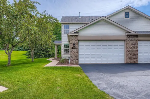16373 Javari CT, Lakeville, MN 55044
