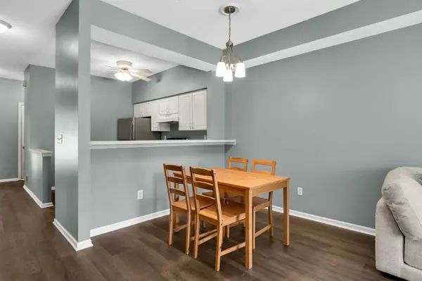 11724 Ryan CIR #1602, Burnsville, MN 55337