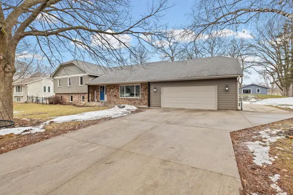 2680 Holly LN N, Plymouth, MN 55447
