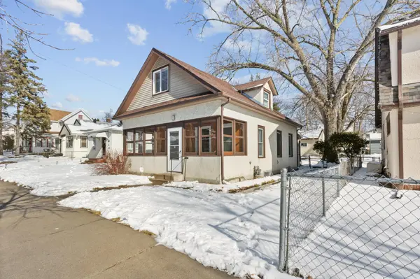 3418 James AVE N, Minneapolis, MN 55412