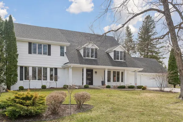 6609 Field WAY, Edina, MN 55436