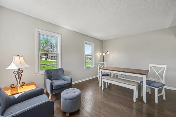 214 Pillsbury LN, Richfield, MN 55423