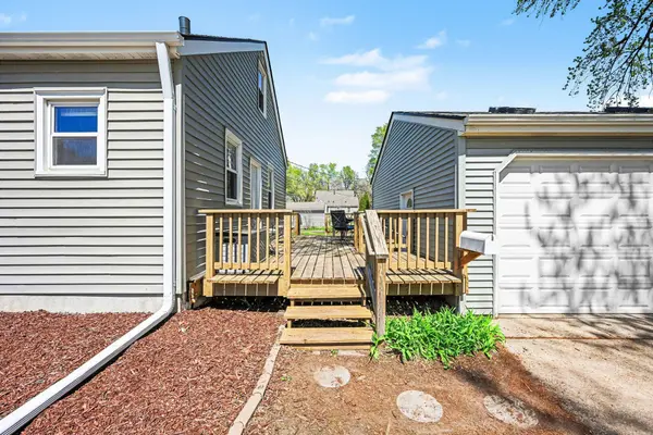 214 Pillsbury LN, Richfield, MN 55423