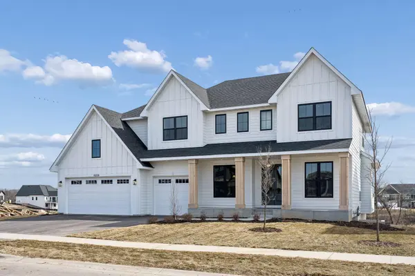 10226 Peony LN N,  Maple Grove,  MN 55311