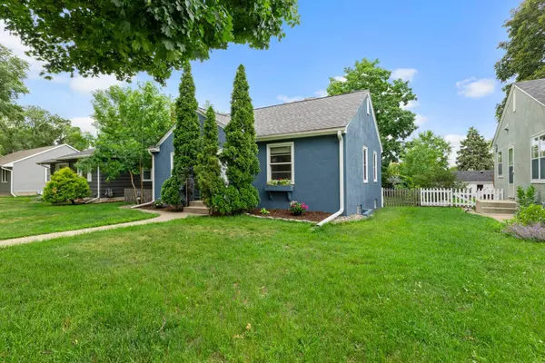 2219 E 36 1/2 ST, Minneapolis, MN 55407