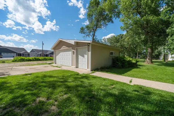 44836 Sauk View DR, Sauk Centre, MN 56378