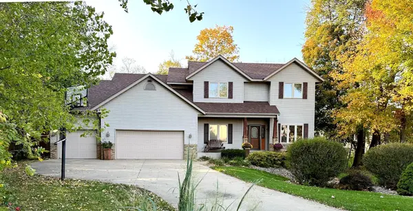 567 Forest LN, Medford, MN 55049