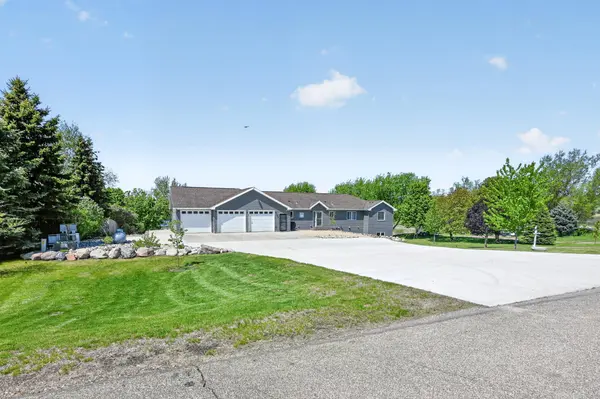 15886 Svend LN NW, Evansville, MN 56326
