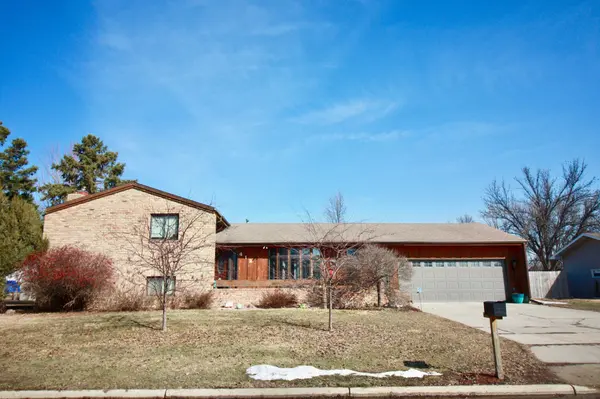 412 18th AVE N, Wahpeton, ND 58075