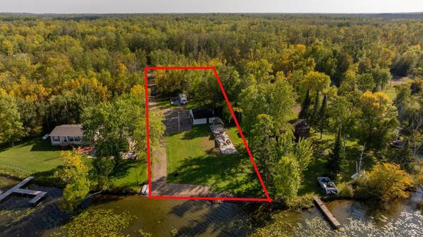 30586 422nd LN,  Aitkin,  MN 56431