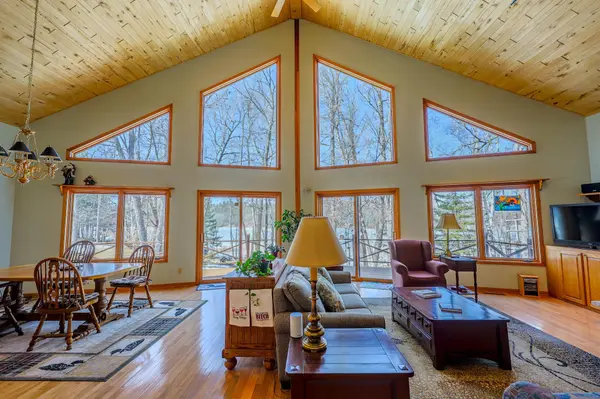 21079 Foothill TRL, Akeley, MN 56433