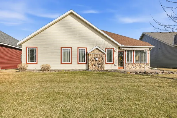 175 Cheval DR, Sartell, MN 56377