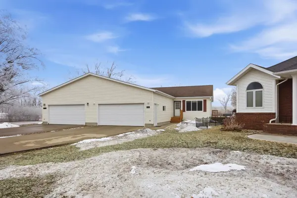 536 10th AVE N, Casselton, ND 58012