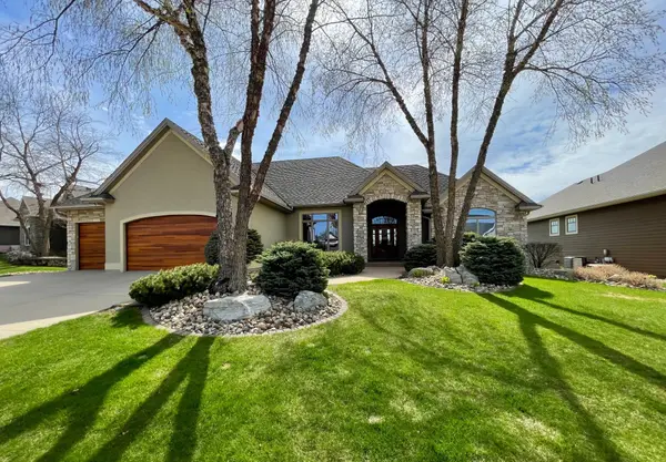 1701 Ancaster DR NE, Byron, MN 55920