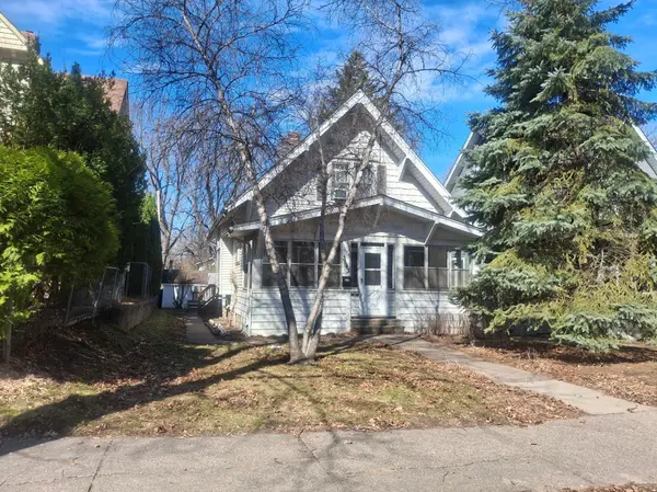 3543 Queen AVE N, Minneapolis, MN 55412