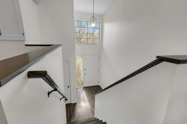 9229 Orchard LN, Monticello, MN 55362