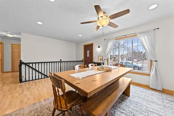 543 Jefferson LN NW, Elk River, MN 55330