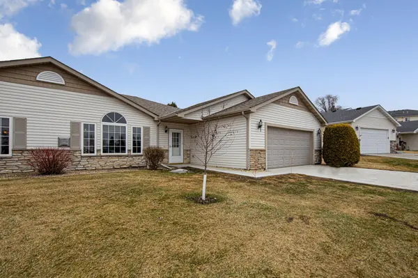 1111 25th AVE NW, Faribault, MN 55021