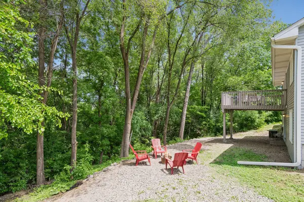 13710 5th AVE N, Plymouth, MN 55441