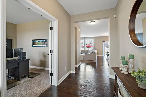 3894 Carver PATH, Chaska, MN 55318