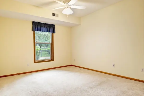 9225 Medicine Lake RD #105B, Golden Valley, MN 55427