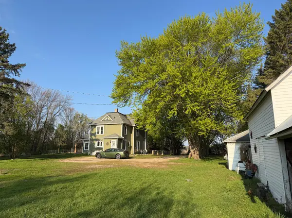 16604 750th AVE, Albert Lea, MN 56007