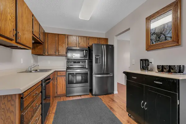 4454 Churchill ST, Shoreview, MN 55126
