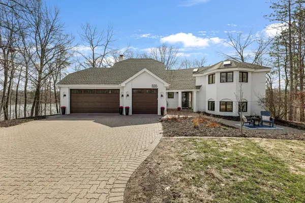 15255 Flag AVE S, Prior Lake, MN 55372