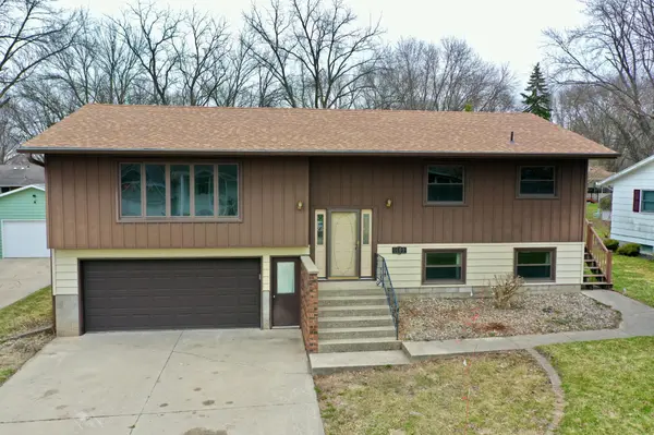 1609 7 1/2 ST SW, Willmar, MN 56201
