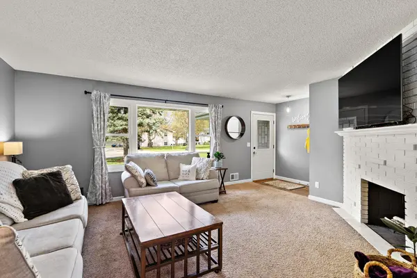 1507 Quebec AVE N, Champlin, MN 55316